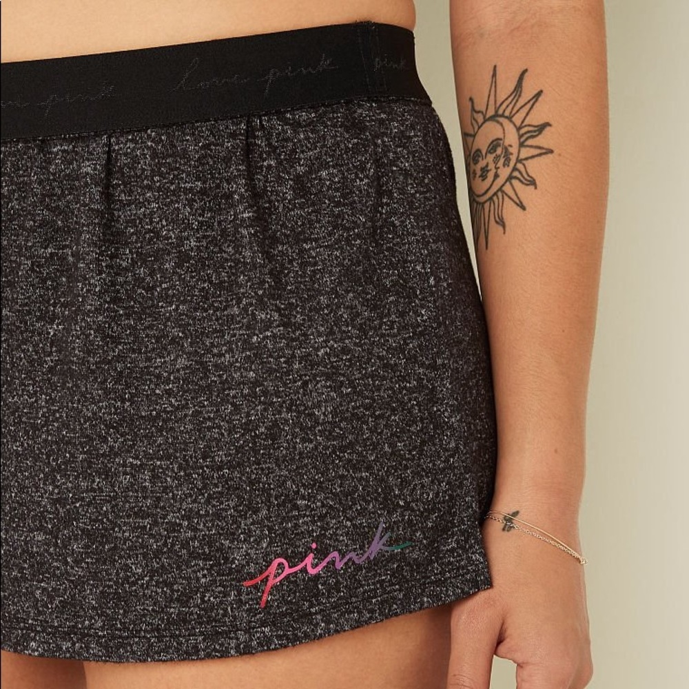 Vs Victorias Secret Pink Cozy Sleep Boxy Short Shortie Black Glitter Script XXL - Picture 5 of 6